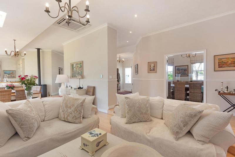 4 Bedroom Property for Sale in Steenberg Estate Western Cape